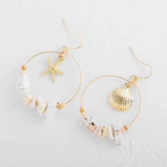 Starfish and Shell Beach Stone Hoop Gold Earrings - Picture 6 of 7